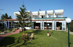Отель Evoikos beach & resort  Ливанатес